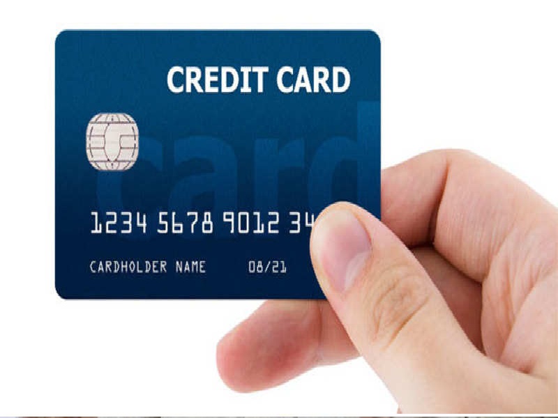 Credit Card घेण्याआधी 6 गोष्टी ठेवा लक्षात अन् नुकसान टाळा