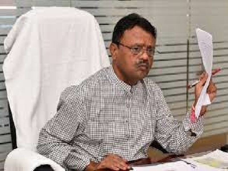 अतिवृष्टीमुळे झालेल्या नुकसानीचे तातडीने पंचनामे करा - पालकमंत्री डॉ. राजेंद्र शिंगणे