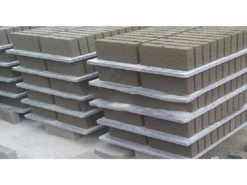 bricks made from waste plastic