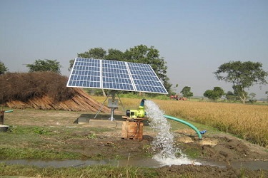 शेतकऱ्यांसाठी २ लाख सौर कृषिपंप; मार्च २०२२ पर्यंतचे पेड पेंडिंग पूर्ण करणार