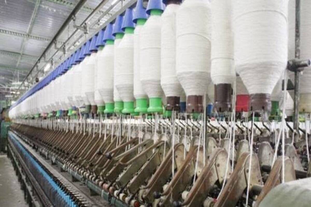 can stop spinning mill in maharashtra shut due to cotton shortage in market