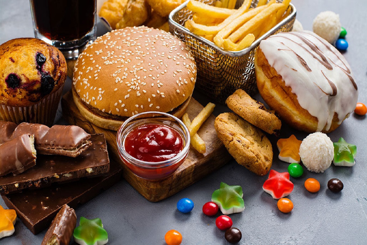 avoid junk foods in piles