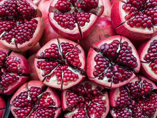 pomegranate side effects