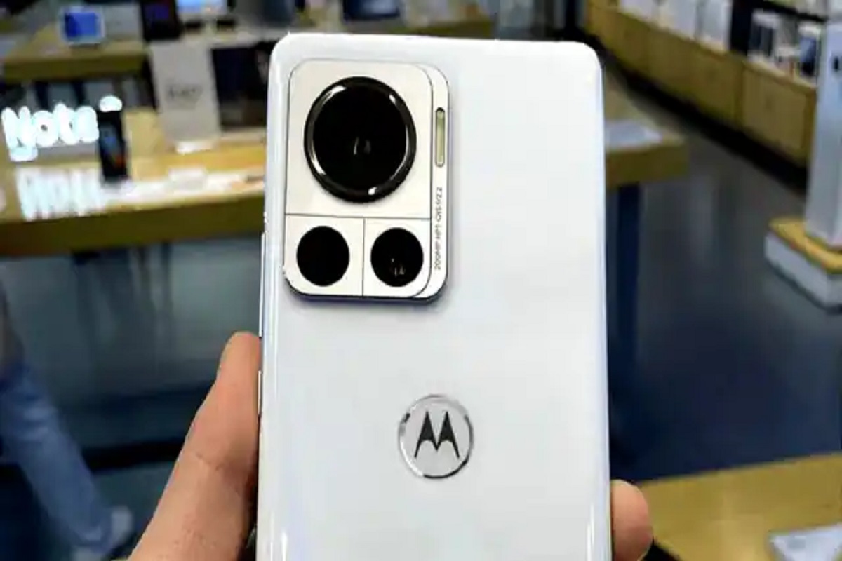 moto edge 30 ultra smartphone