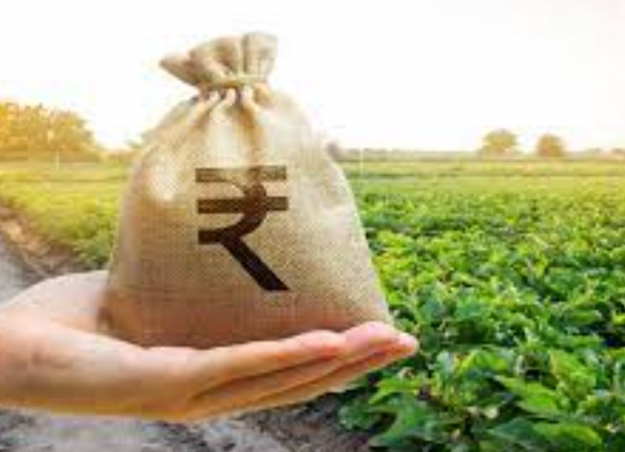 Banks should give loans farmers without the condition of CIBIL score